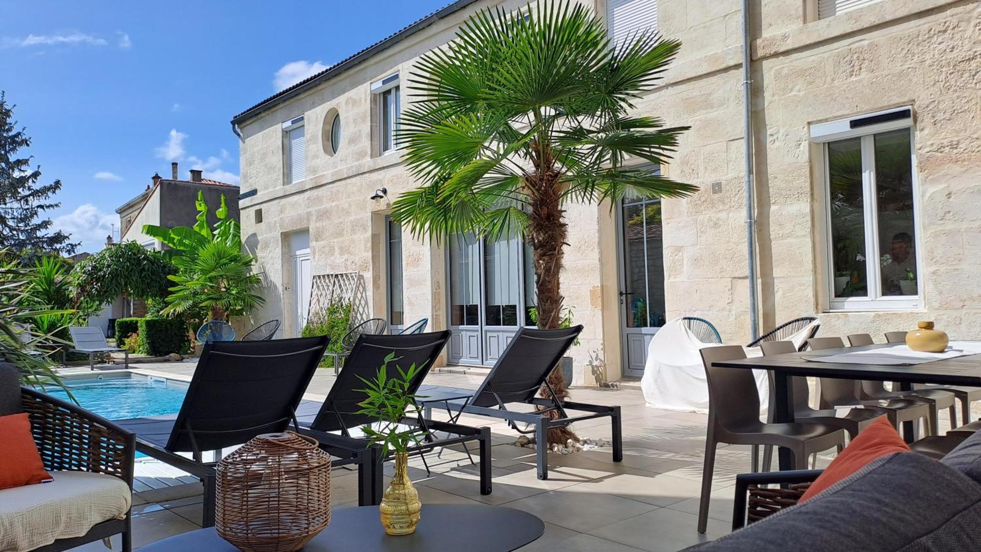 L'Angely - Chambres D'Hotes นีออร์ ภายนอก รูปภาพ